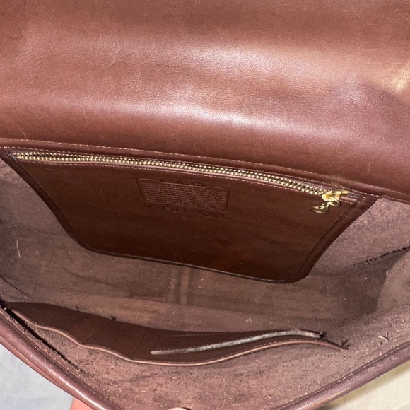 Coach Briefcase - Picture 4 of 6